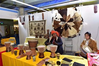 南康區(qū)家具協(xié)會組團(tuán)觀展第二屆中國(安溪)家居工藝文化博覽會